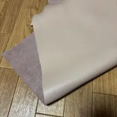 格安　牛革　本革　はぎれ大　レザークラフト　革はぎれ　革ハギレ　NO.112