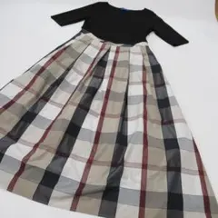 ブルーレーベルクレストブリッジ新品 ドレス / ワンピース 38 No.5