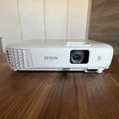 EPSON プロジェクター EB-W420 本体 - メルカリ