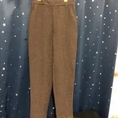 チェックパンツ　千鳥柄　GU カジュアルパンツ　長ズボン　ブラウン