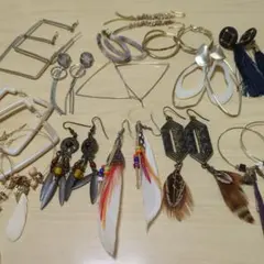 ピアス 14点 おまとめセット 羽▪️ゴールド▪️フリンジ▪️リングなど