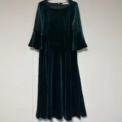 【冬物セール】新品　ベロア　ベルベット　ワンピース　グリーン　クリスマス