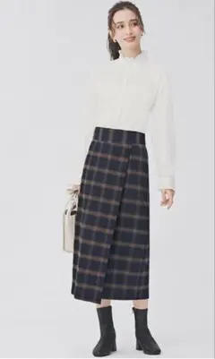 GU オンブレチェックナローミディスカート　M