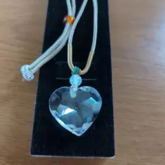 ハート型水晶ネックレスギフトボックス付き