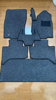 かじまる様専用ランドクルーザー 250系 7人乗り フロアマット