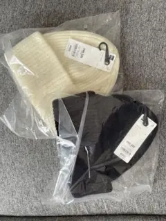 ［新品］GU ニットキャップ　オフホワイト　ブラック 2点セット