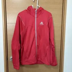 adidas ピンクパーカー