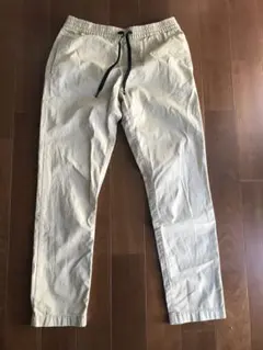 Tommy Hilfiger ベージュ チノパン