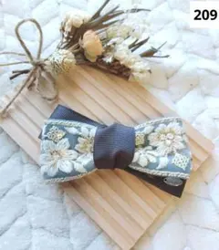 【あめり様】 フラワーインド刺繍リボンヘアクリップ２点セット