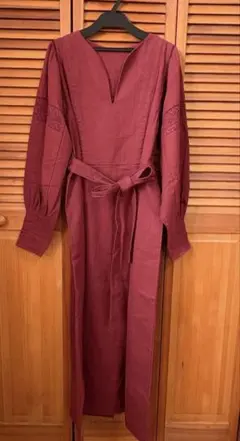 ヤマダヤ系列　RADIATE 刺繍ワンピース