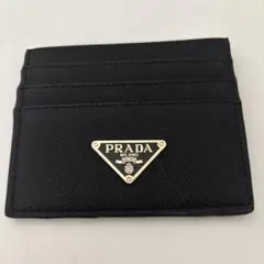 PRADA ブラック カードケース