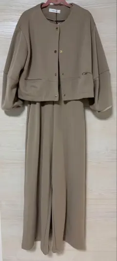 Emme Law ベージュ セットアップ サイズ38