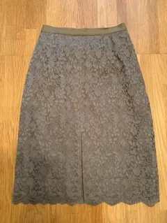 【EDIT. FOR LULU】レースタイトスカート＊カーキのサムネイル