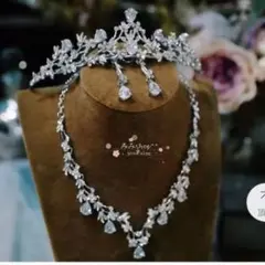 Item thumbnail for item 10db3fa2-85f3-48ee-a799-d6c234bc3ec4