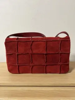 GUESS ゲス　ショルダーバッグ　赤　レッド