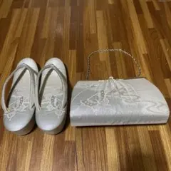 和装用バッグと草履のセットです。