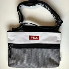 FILA ショルダーバッグ サコッシュ ホワイト ブラック