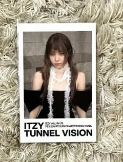 ITZY TUNNEL VISION カセットテープ封入トレカ　リュジン