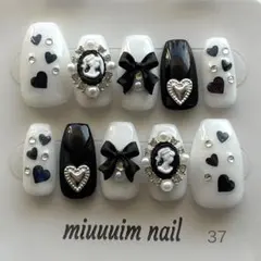 ネイルチップ 白 黒 韓国 ハートホロ ワンホン フレンチガーリー 推し活ネイル