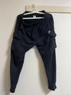 Nike 黒 ジョガーパンツ サイドポケット付き