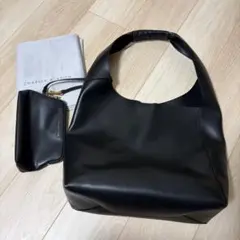 CHARLES & KEITH トートバッグ ポーチ付き ブラックのサムネイル