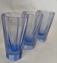 ブルーのお猪口　3個セット　ガラス　おちょこ　グラス　コップ　レトロ　昭和