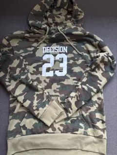 フード付きパーカーメンズ