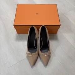 HERMES エルメス スエード パンプス ベージュ 36のサムネイル