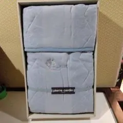 榮ちゃん様専用　【未使用】ピエールカルダン　キルトケット　防ダニ加工わた使用のサムネイル