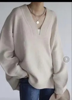 BonjourSagan ボンジュールサガン　ディープVネックニット　アイボリー