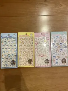 ちいかわ　ボンボンドロップシール　4枚セット