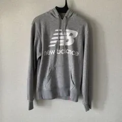 【美品】New Balance パーカー グレー