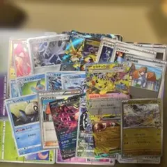 ポケモンカード　ノーマルカード　約1000枚まとめ売　ピカチュウ　レアセット