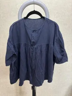 栗原はるみ ネイビー ボタン付き 半袖Tシャツ Fサイズのサムネイル