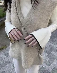 Item thumbnail for item b37acece-6dcd-43e6-89b5-68031e82b597