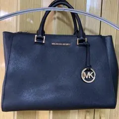 MICHAEL KORS ブラック ハンドバッグ