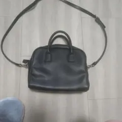 ブラック ショルダーバッグ ハンドル付き