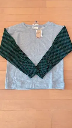 異素材トップス