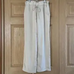 GU ベージュ ワイドパンツ ゴムウエスト
