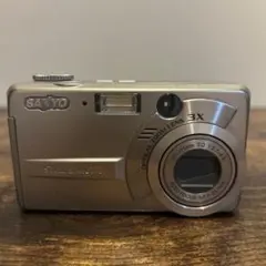 2026年最新】SANYO デジタルカメラの人気アイテム - メルカリ