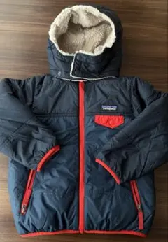 patagonia フード付きアウター 5t/110cm ネイビー、リバーシブル
