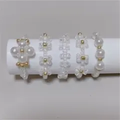 韓国 ハンドメイド ビーズリング　flower White 135
