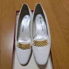 mila schon パンプス ホワイト ゴールド金具のサムネイル
