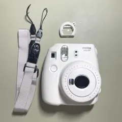 【動作確認済】【説明書付き】富士フィルム instax mini 8+ 本体