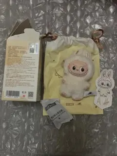 イニシャルラブブ　A POPMART