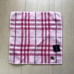 Burberry　 タオルハンカチ　ピンク　チェック柄　新品未使用品　タグ付き