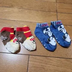 スヌーピー アンパンマン ベビー靴下 2足セット