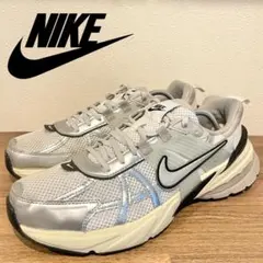 NIKE V2K RUN SUMMIT WHITE METALLICSILVER