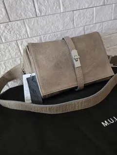 M.U.L ボディバック　グレージュ　(新品未使用)