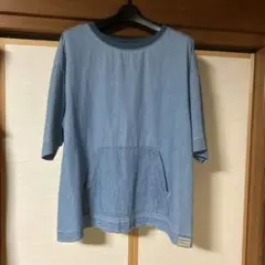 デニム生地のトップス